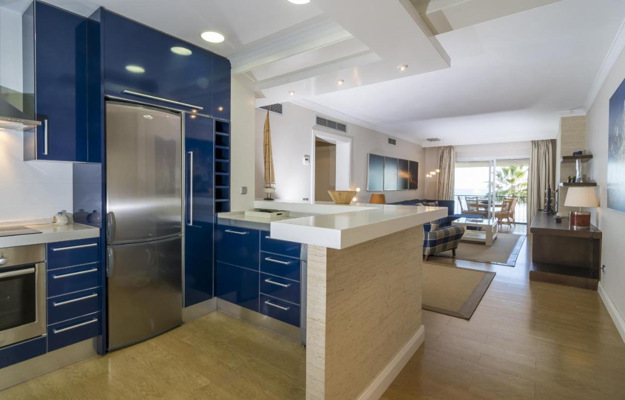 Hb - Comfortable Beachfront Holiday Apartment Estepona Luaran gambar
