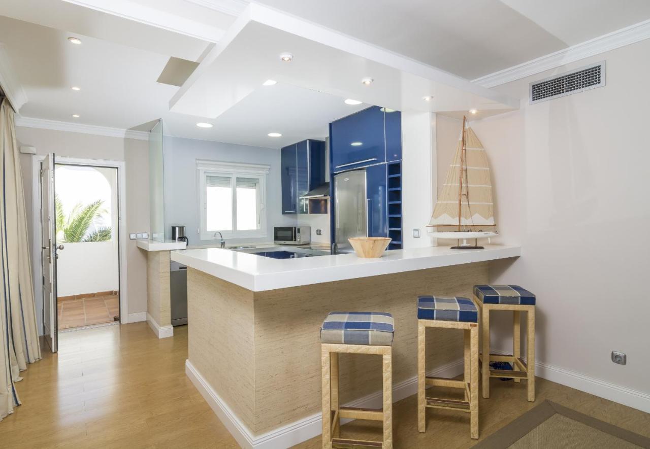 Hb - Comfortable Beachfront Holiday Apartment Estepona Luaran gambar