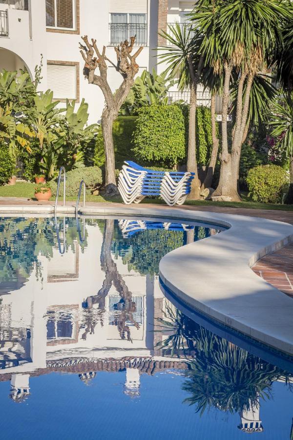 Hb - Comfortable Beachfront Holiday Apartment Estepona Luaran gambar